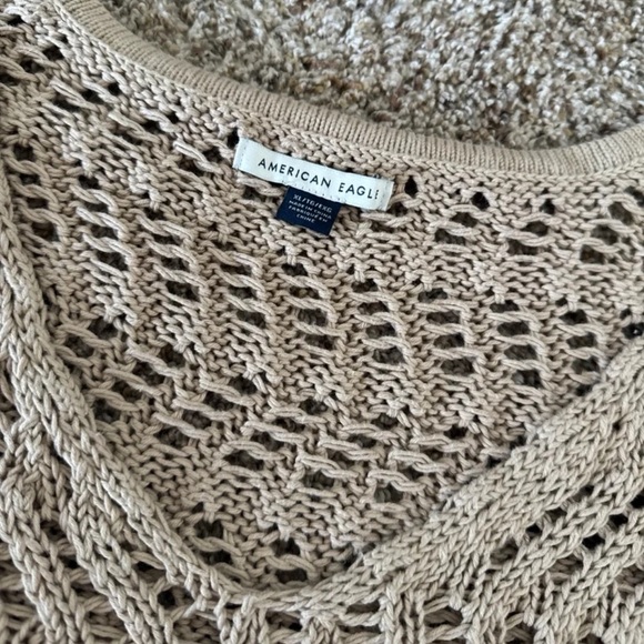 American Eagle V-Neck Crochet Knit Sweater
 size XL - Picture 7 of 12